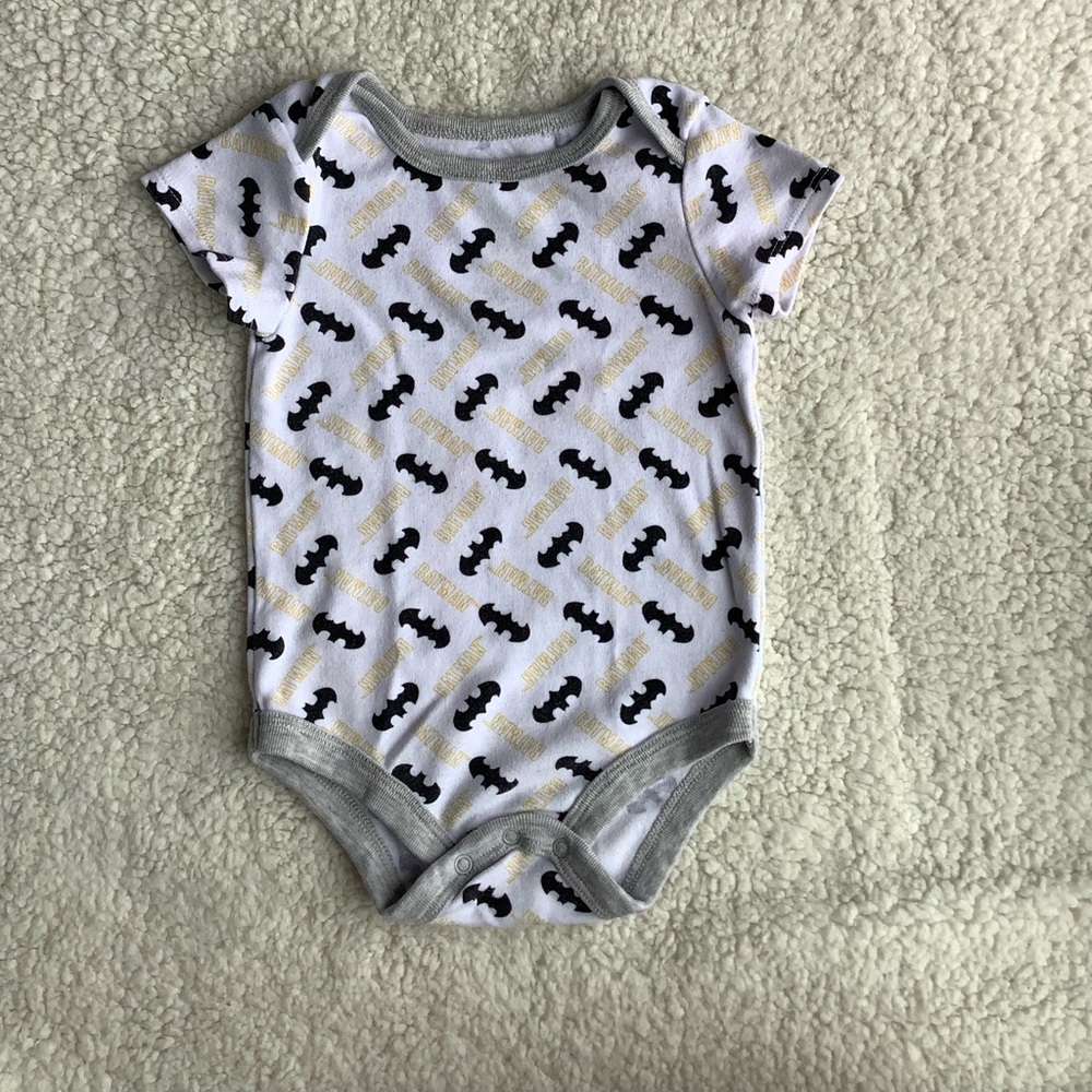 Batman Pattern Bodysuit 6 Months to 12 Months 6M-12M
